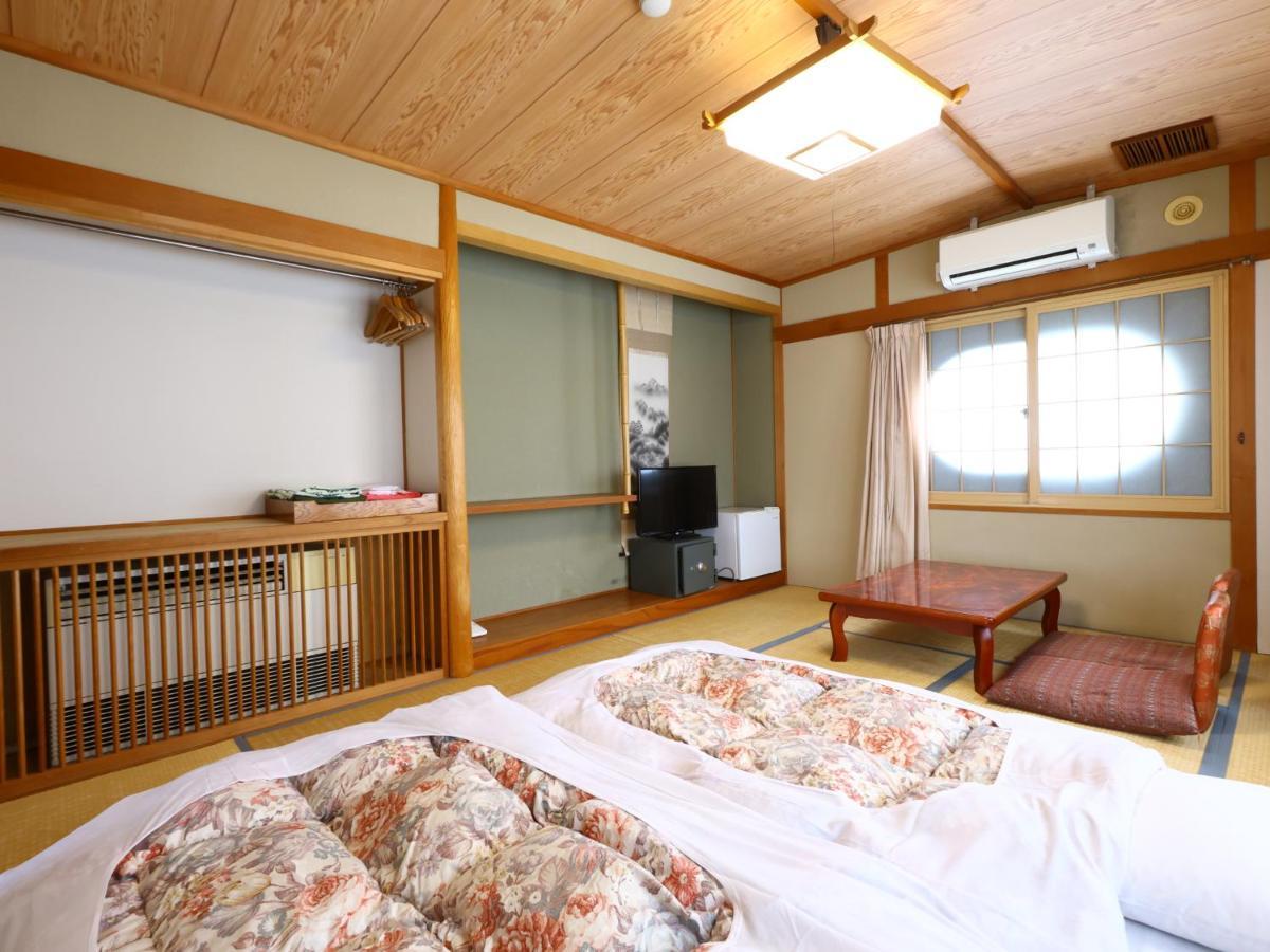 Hotel Yudanaka Yamanouchi  Bagian luar foto