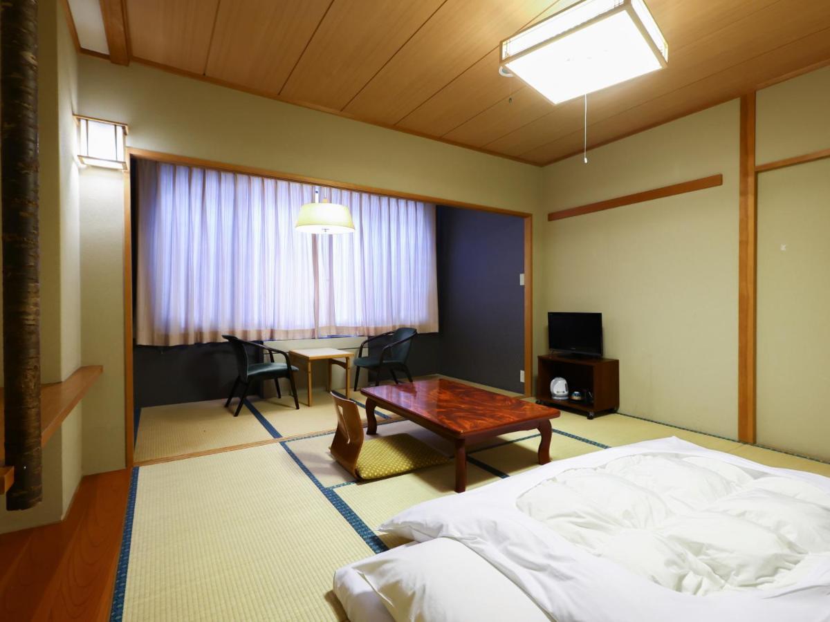 Hotel Yudanaka Yamanouchi  Bagian luar foto