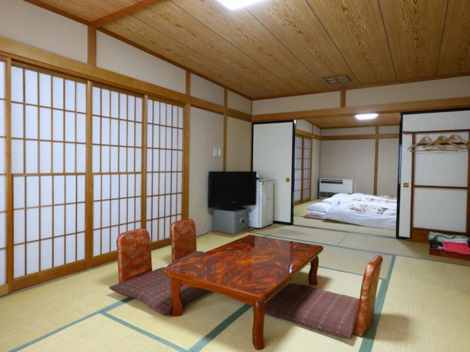 Hotel Yudanaka Yamanouchi  Bagian luar foto